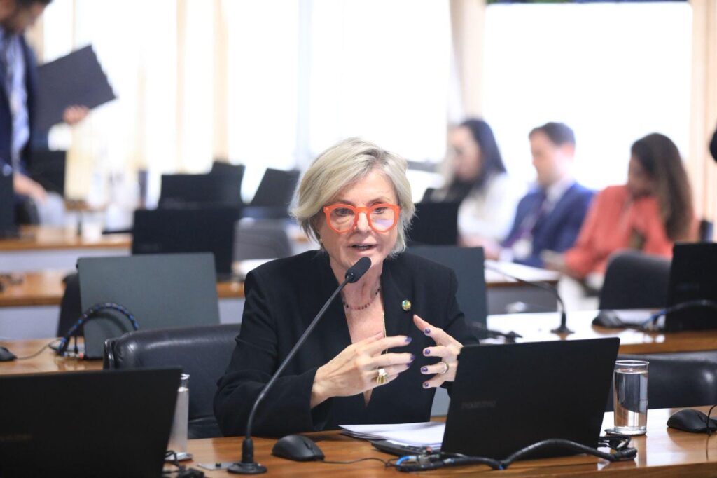 PL de senadora de MT que combate pedofilia é aprovado e segue para a Câmara