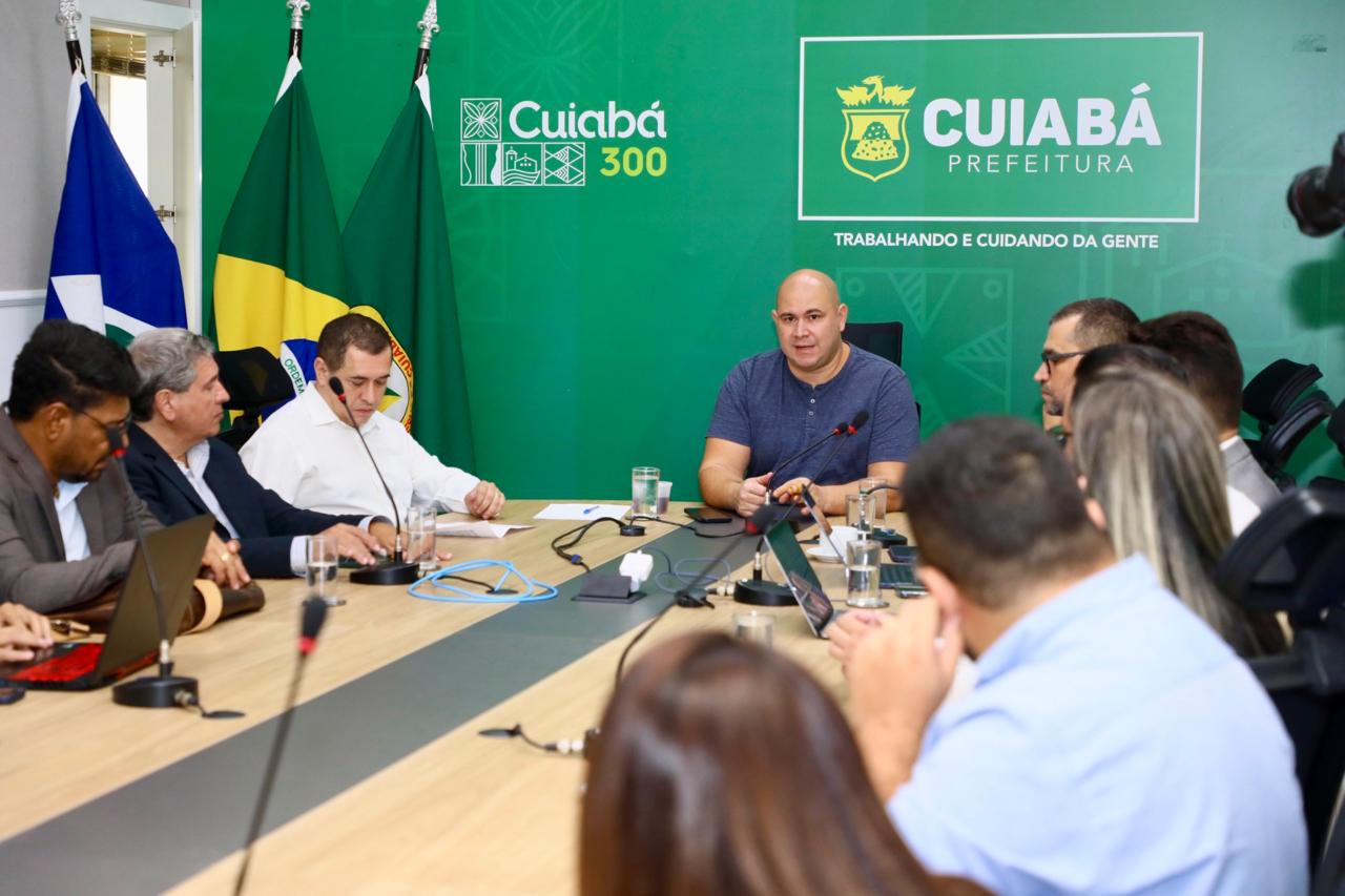 Após saída de Vânia, Abilio cobra tratamento cordial de secretários a vereadores