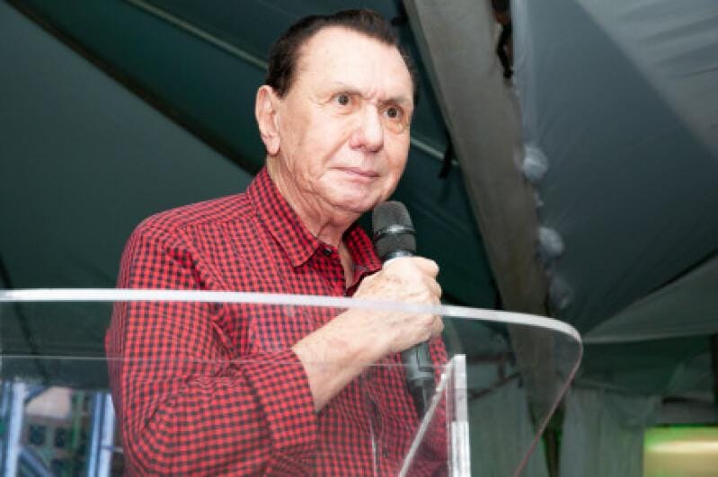 Bezerra diz que MDB foi “enxotado” por Mauro Mendes e sinaliza aliança com Wellinton Fagundes