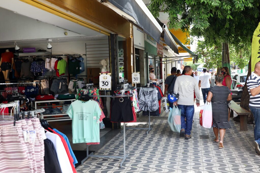 Consumidores devem ficar atentos para fazer compra segura e sem dor de cabeça