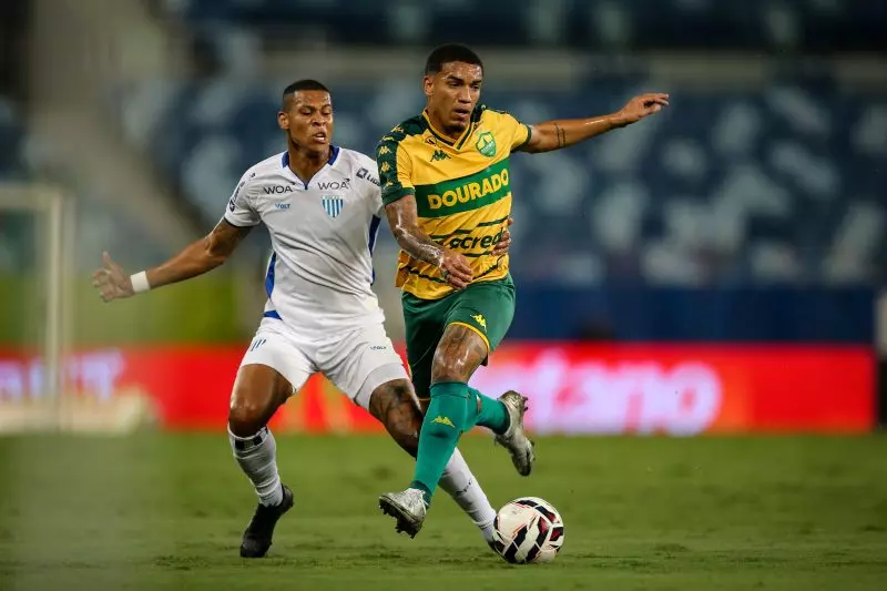 Cuiabá enfrenta o Avaí fora de casa neste domingo para entrar no G4 da Série B