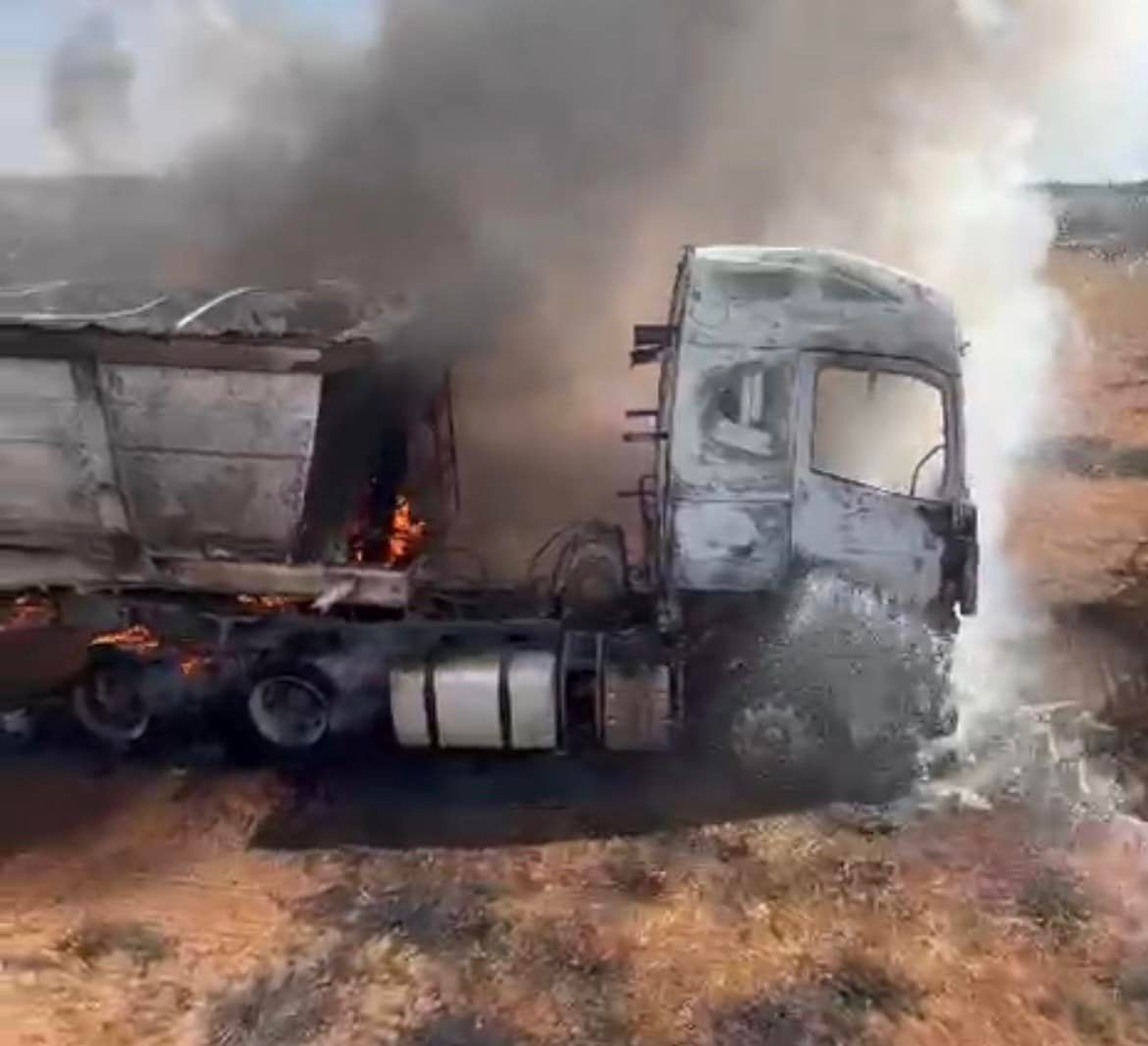 Identificado motorista que morreu após carreta tocar em fiação e pegar fogo no Nortão