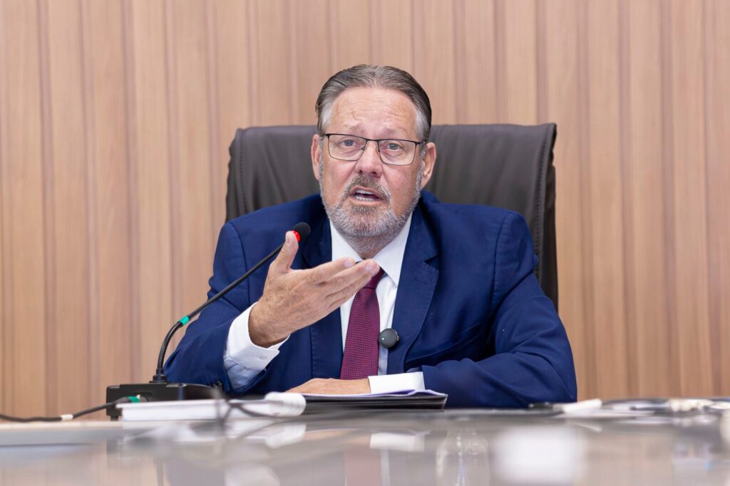 Secretário de Saúde diz na ALMT que serviços da Santa de Casa de Cuiabá não serão interrompidos