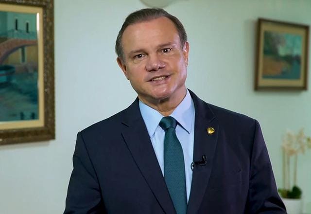 Wellington Fagundes vai à filiação de senadora no PP e diz estar aberto a aliança