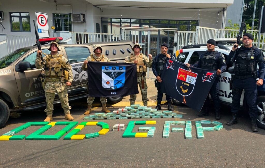 Facções perdem R$ 15 milhões após droga ser flagrada em ônibus na divisa de MT e GO