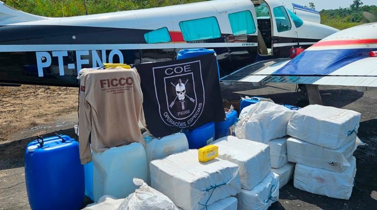 Gefron de MT auxilia a Polícia Federal na apreensão de 400 kg de drogas no Amazonas