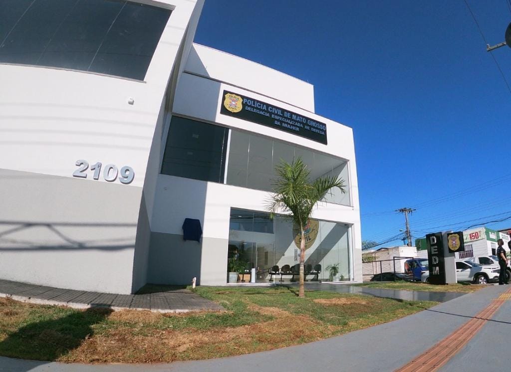 Homem de 65 anos investigado por ameaça e estupro da própria filha é preso pela PC em Cuiabá