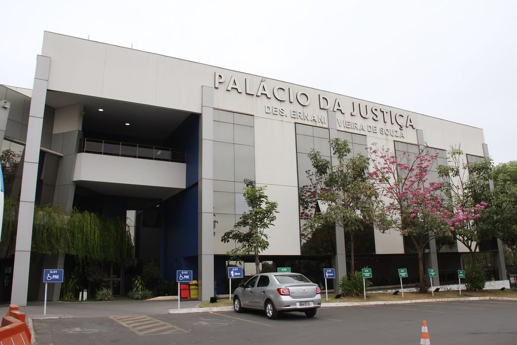 Juiz autoriza contato familiar e viagens a investigados por esquema que desviou R$ 21 milhões do TJ