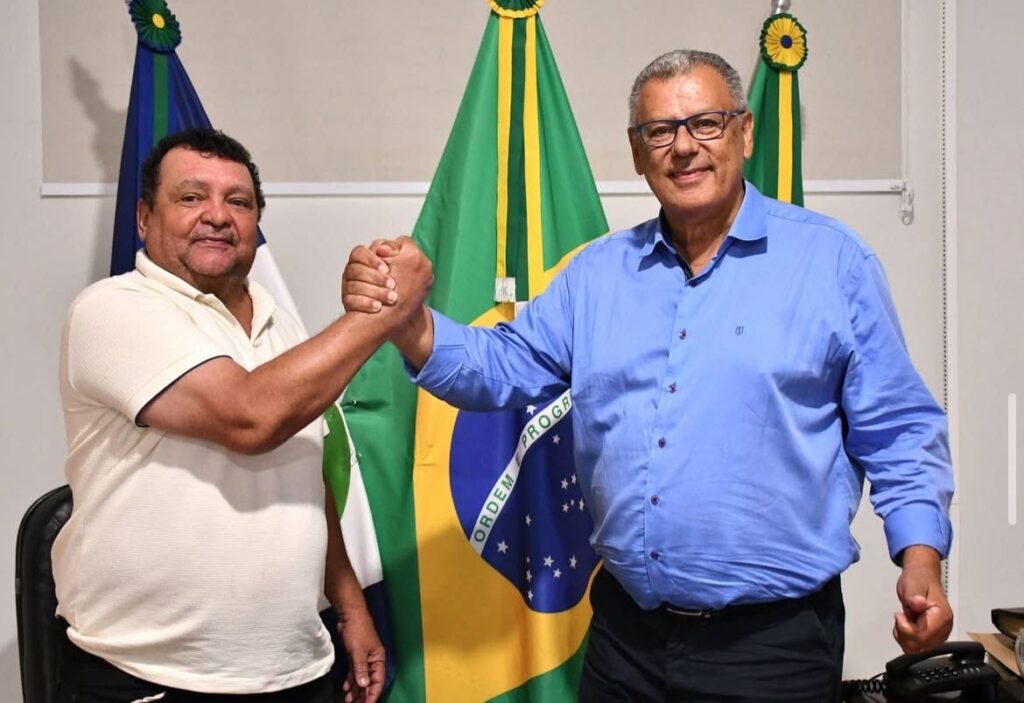 Juiz rejeita ação que pedia cassação de prefeito e vice acusados de irregularidades na campanha