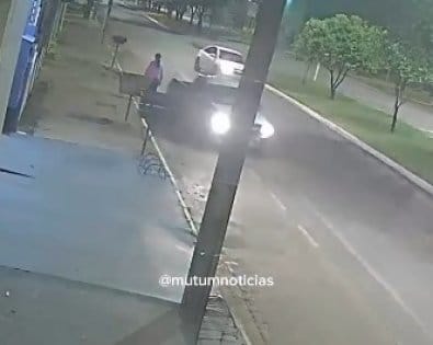 Motorista bêbado e sem CNH atropela idosa de 80 anos durante a madrugada