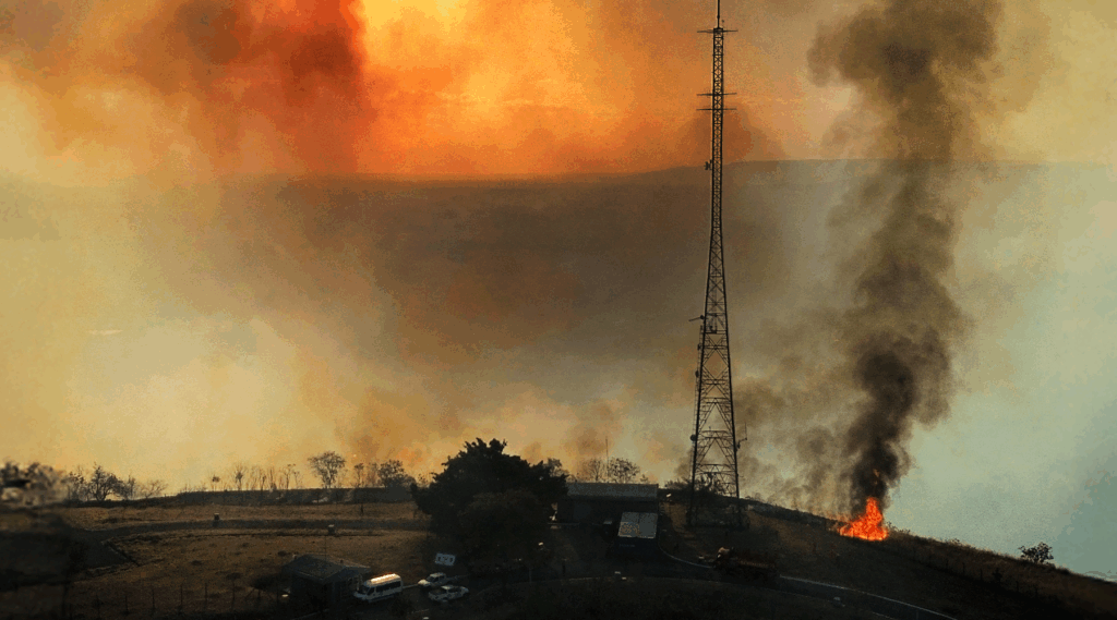 Município decreta estado de emergência por causa de incêndio que atinge parque estadual há 4 dias