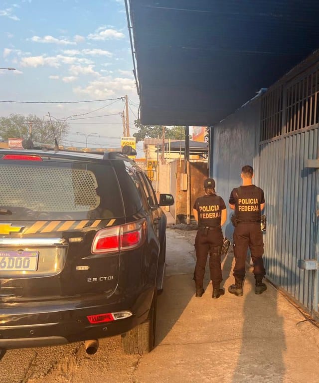 PF deflagra operação contra tráfico de drogas em caminhões e cumpre mandados em Cuiabá e VG