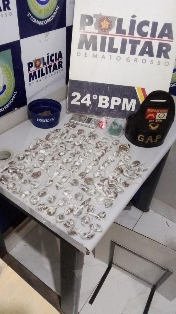 PM prende homem por tráfico de drogas e apreende 123 porções de maconha