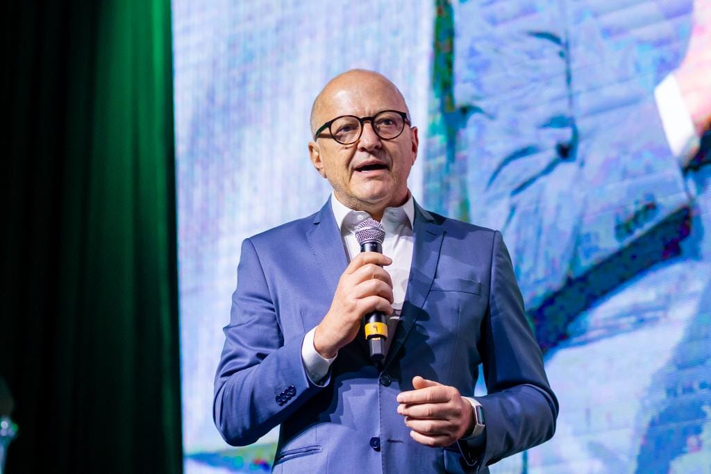 Pivetta reforça compromisso do Estado com investimentos em infraestrutura, educação e saúde