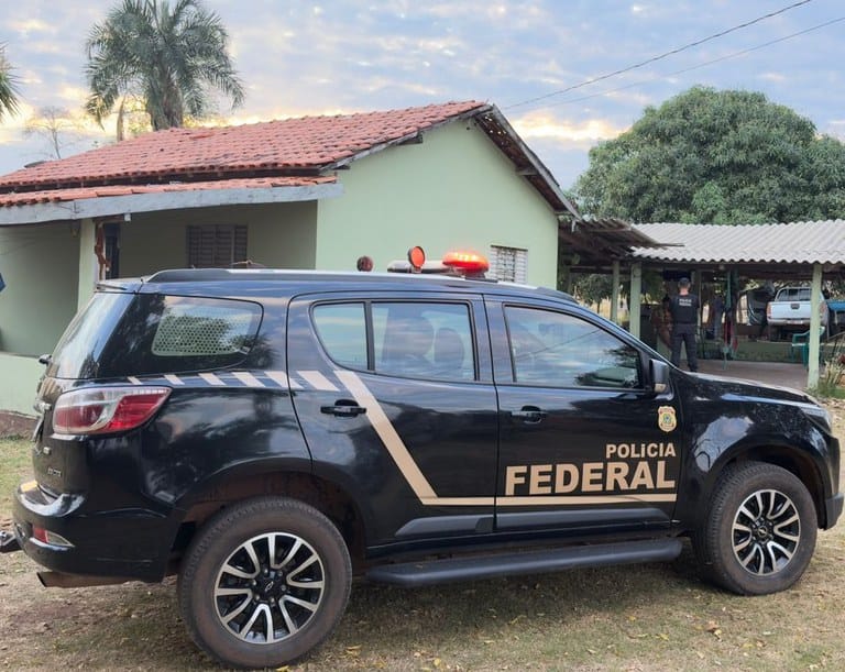 Polícia Federal deflagra operação contra o tráfico de entorpecentes após prisão de caminhoneiro em MT