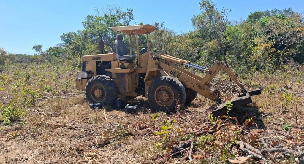 Sema e PM aplicam R$ 4 milhões em multas contra devastadores do Cerrado e confiscam tratores
