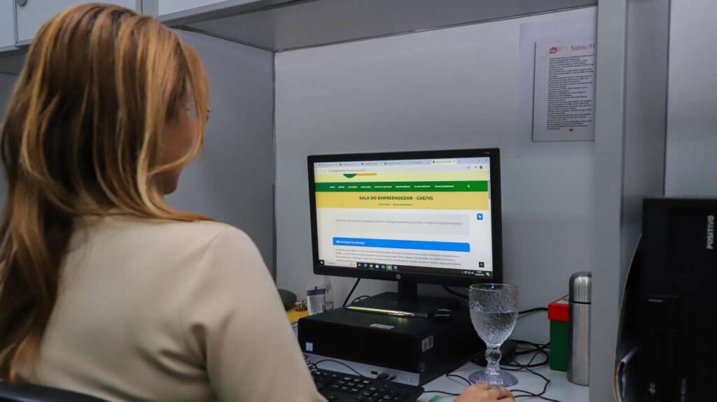 Site disponibiliza atalho para vagas de emprego e atendimento ao empreendedor