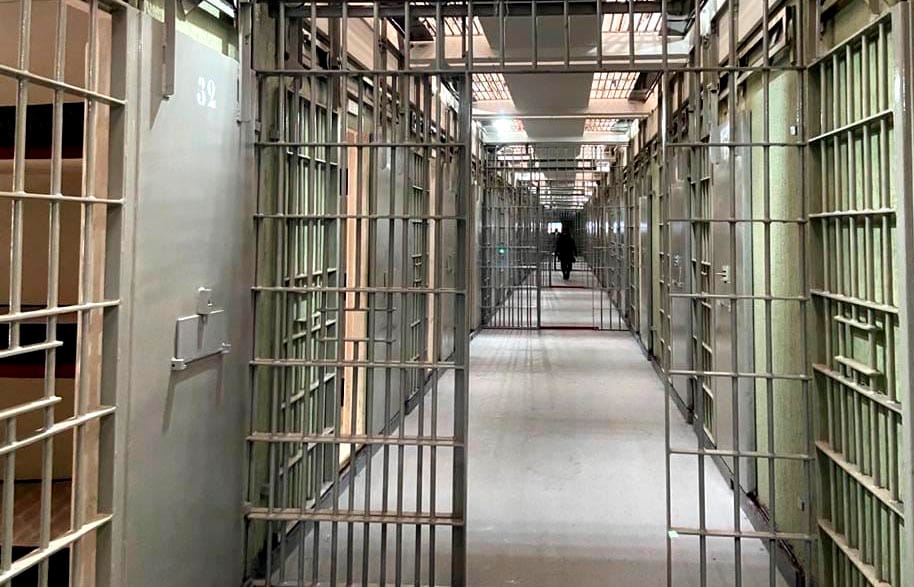 TJ mantém prisão de traficante flagrado com mais de 50 quilos de maconha em caminhonete