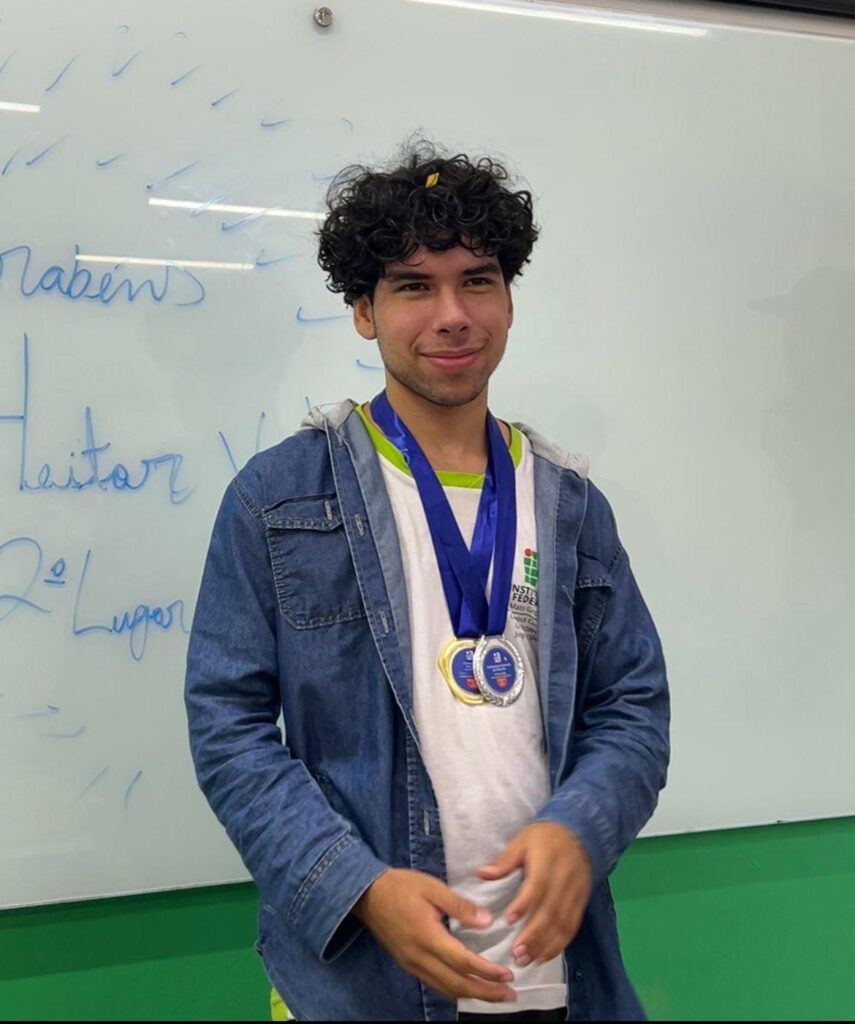 Aluno do IFMT conquista medalha nacional e se classifica para seletiva internacional de Filosofia