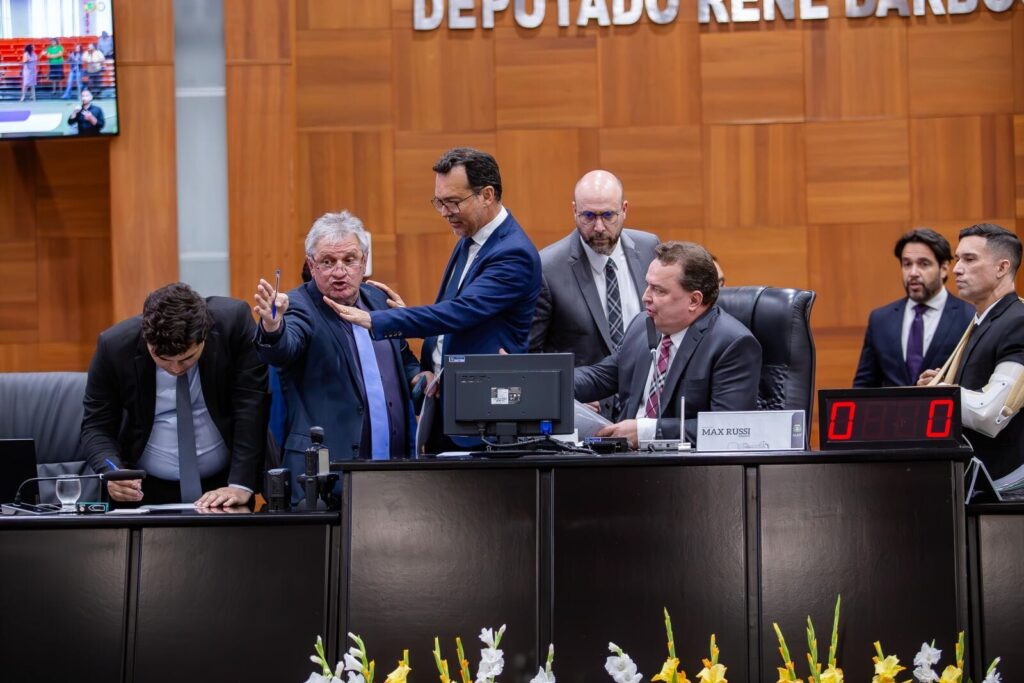 Assembleia aprova reajuste de para servidores do Tribunal de Justiça de Mato Grosso