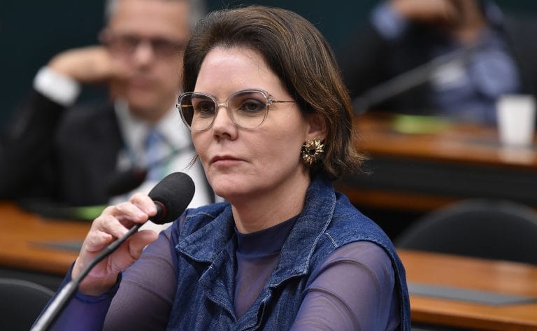 Coronel Fernanda defende revisão da política de reforma agrária e alerta para uso político de assentamentos