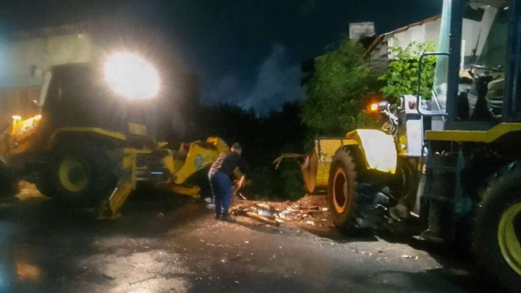 Córregos e canais limpos voltam a receber descarte irregular de lixo e entulhos em Várzea Grande