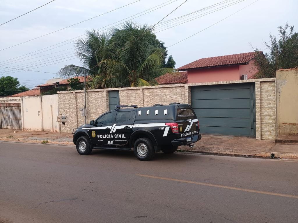 Criminosos aplicam golpe de R$ 300 mil em aposentados e são presos em Cuiabá e VG