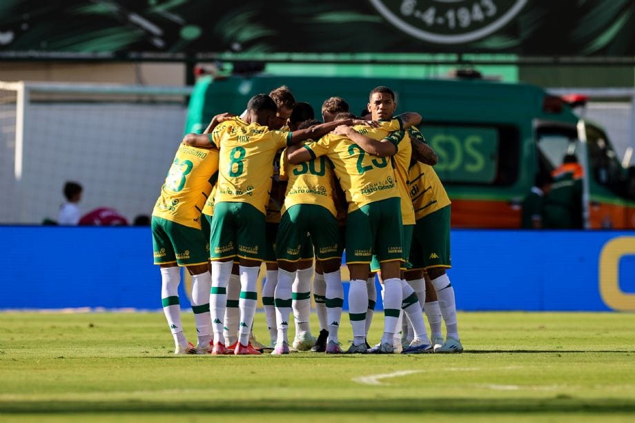 Cuiabá enfrenta Botafogo-SP neste domingo e tenta encostar no G-4 da Série B do Brasileirão