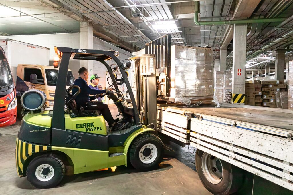 Cuiabá inicia instalação de 15 mil lâmpadas de LED em parceria com o Estado; confira os bairros