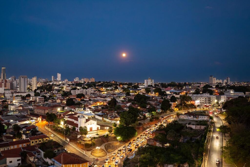 Cuiabá notifica 1.600 grandes geradores sobre regulamentação de lei