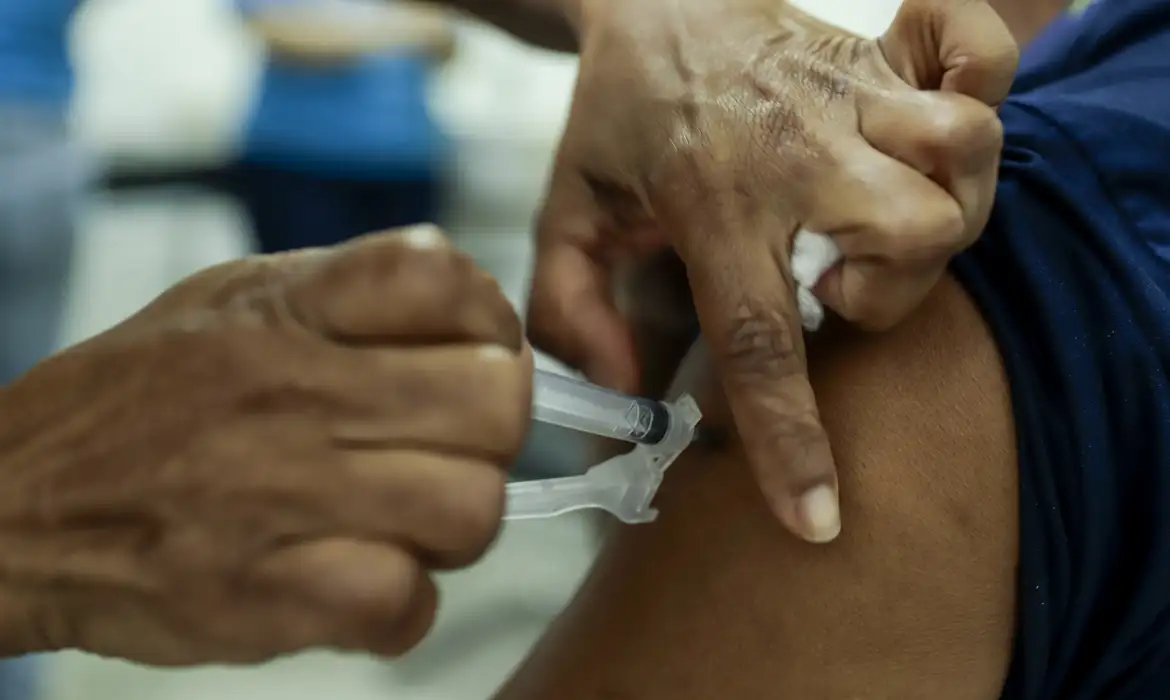 Dia D de multivacinação é realizado neste sábado em todos os municípios de MT