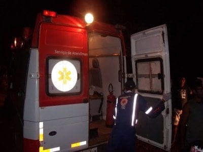 Homem de 52 anos morre após se engasgar com farofa de carne durante a madrugada