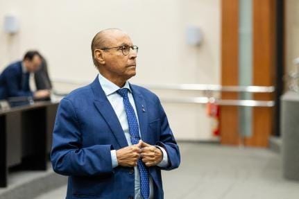 Justiça aumenta multa a deputado por tentar impedir leilão de fazenda avaliada em R$ 30 milhões