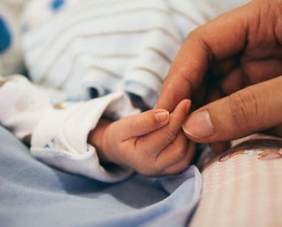 Justiça manda plano de saúde indenizar casal por morte de bebê em Mato Grosso