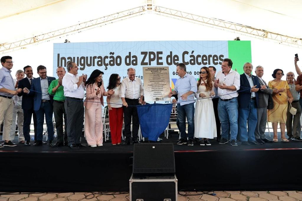 Mato Grosso inaugura ZPE de Cáceres após mais de 30 anos de espera