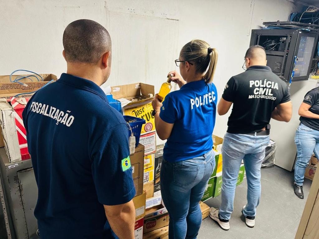 Operação que apura venda de bebidas adulteradas apreende 60 garrafas de whisky em MT
