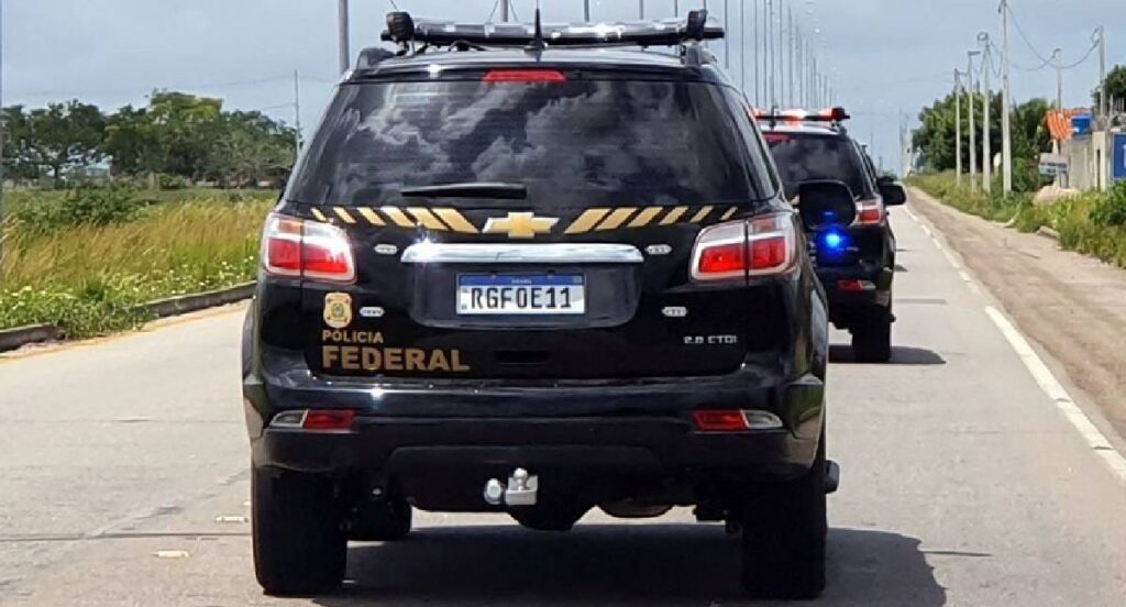 Polícia Federal deflagra operação contra migração ilegal e cumpre mandados em Mato Grosso