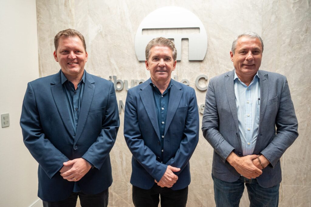 Presidente do TCE pede solução conjunta entre prefeitos para garantir direitos dos servidores