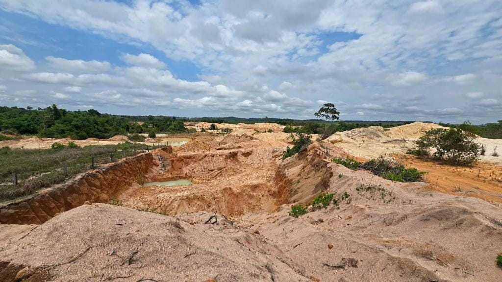 Sema realiza operação de combate à extração ilegal de minérios e aplica R$ 300 mil em multas em MT