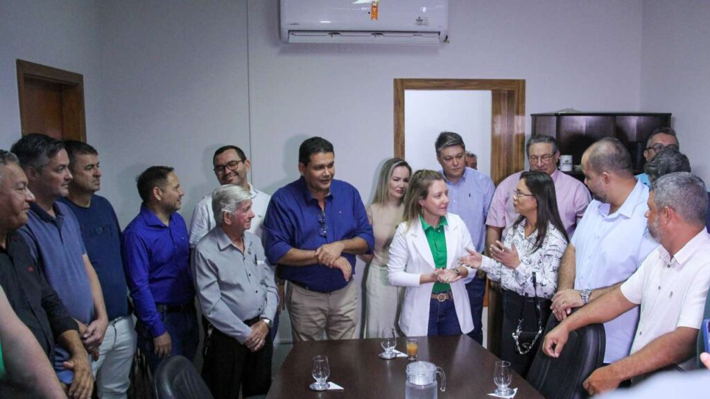 “Vereador é a ponte entre comunidade e a gestão”, frisa secretária de Governo de Várzea Grande