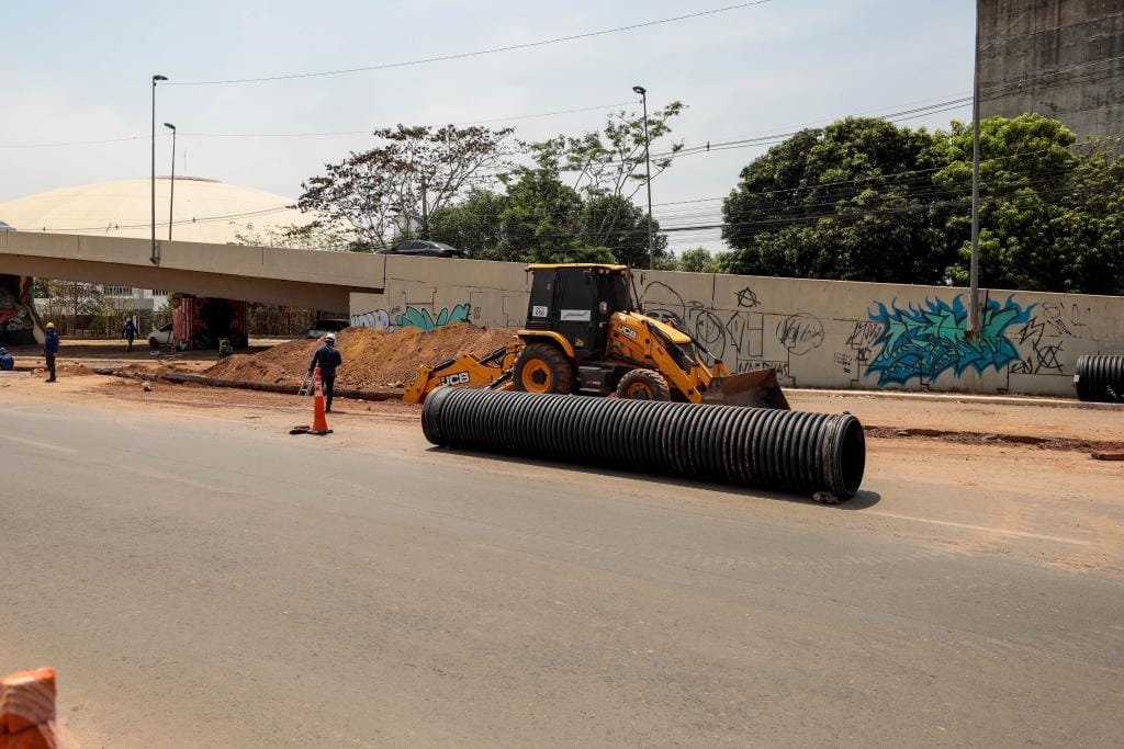 Viaduto da Sefaz não será interditado nesta sexta-feira devido obras do BRT, diz Sinfra