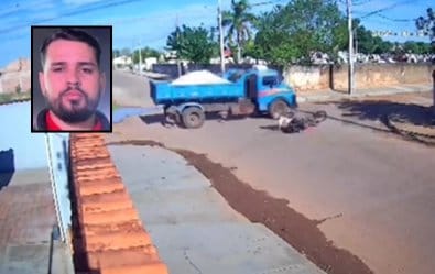 Vídeo mostra momento em que jovem cai de moto e morre atropelado por caminhão