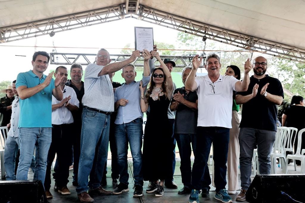 “estamos entregando mais de 1.000 km em oito anos"