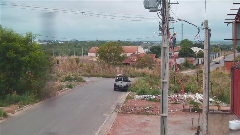 ‘Gateiro’ é preso pela Polícia Civil quando fazia ligação direta na rede elétrica de empresa em VG