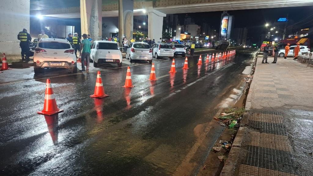 Operação Lei Seca leva à prisão de cinco pessoas em avenida de Cuiabá