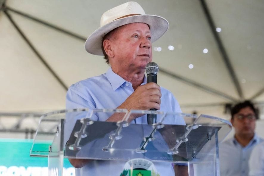 Prefeito em MT afirma que Bolsonaro “não manda mais” e se coloca como centro-direita