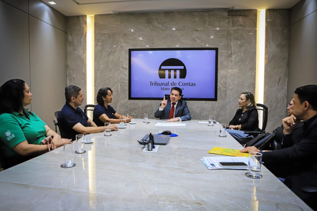 Presidente do TCE defende criação de núcleos produtivos para reforçar agricultura familiar