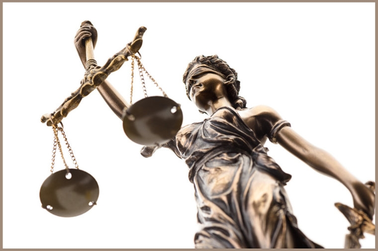 Réu é condenado a 28 anos por matar alvo com tiro na cabeça dentro de veículo