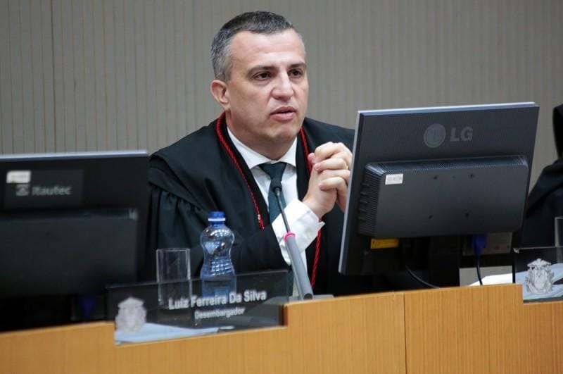 TJ vê risco de fuga, barra progressão e mantém fundador do Comando Vermelho no regime fechado