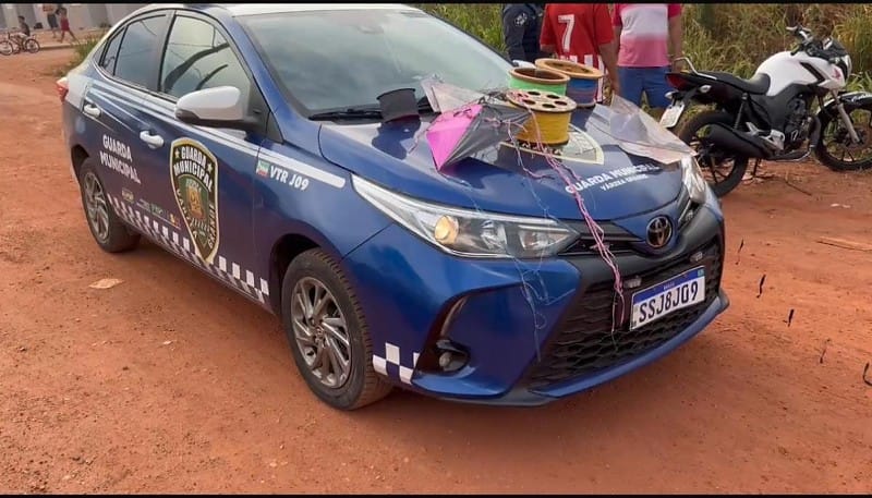 Três homens são presos após serem flagrados soltando pipas com linha chilena em VG